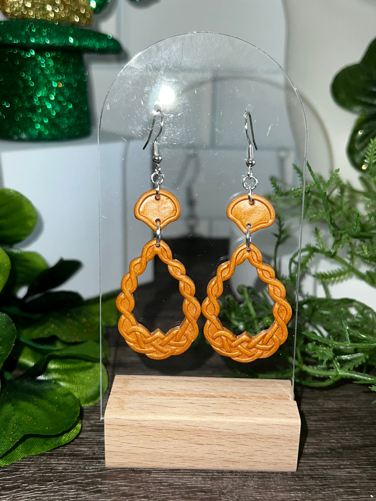 Celtic Knot Loop Dangle- St. Patrick's- Hook Earring