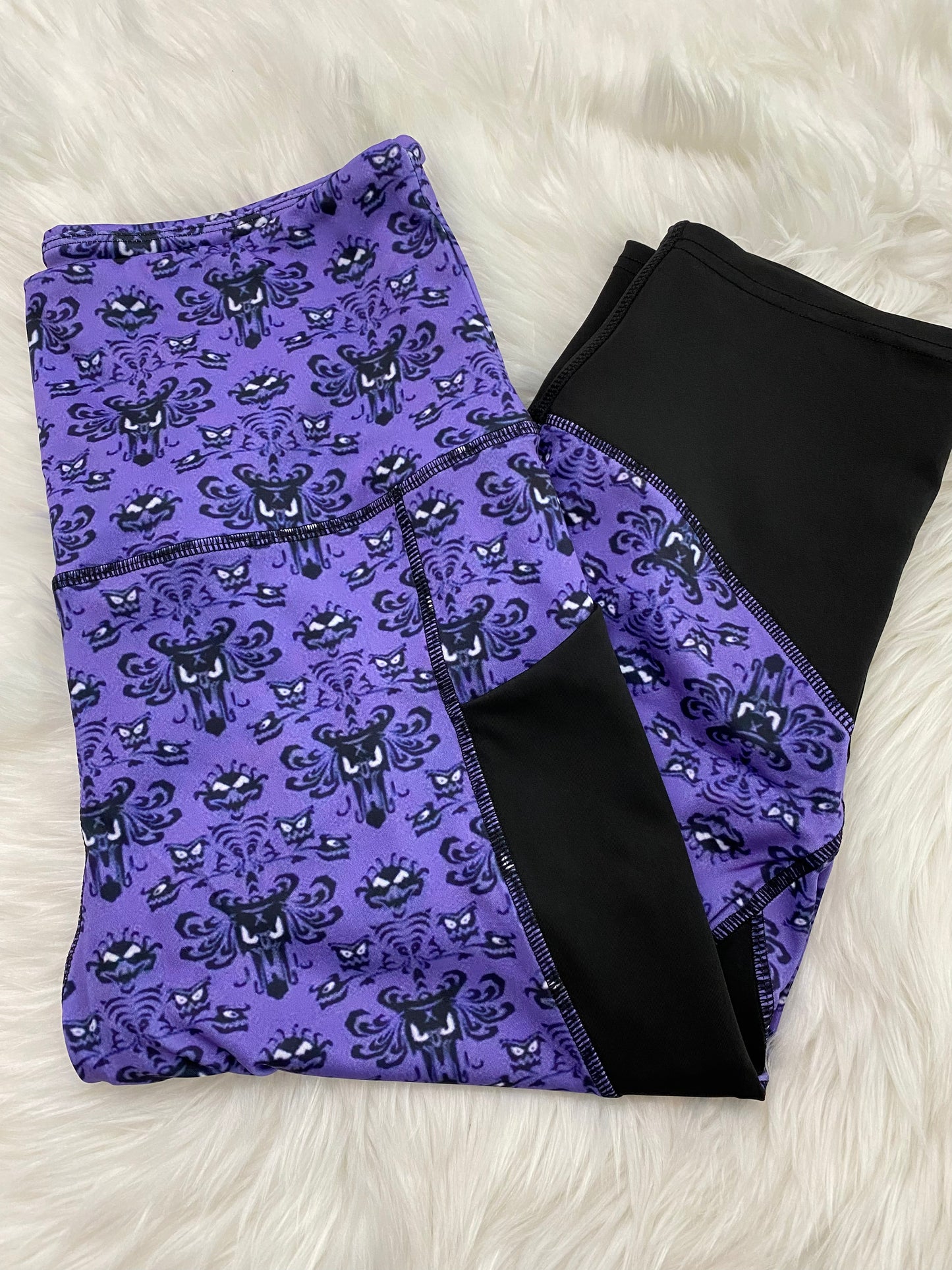 HM Wallpaper Workout Capri