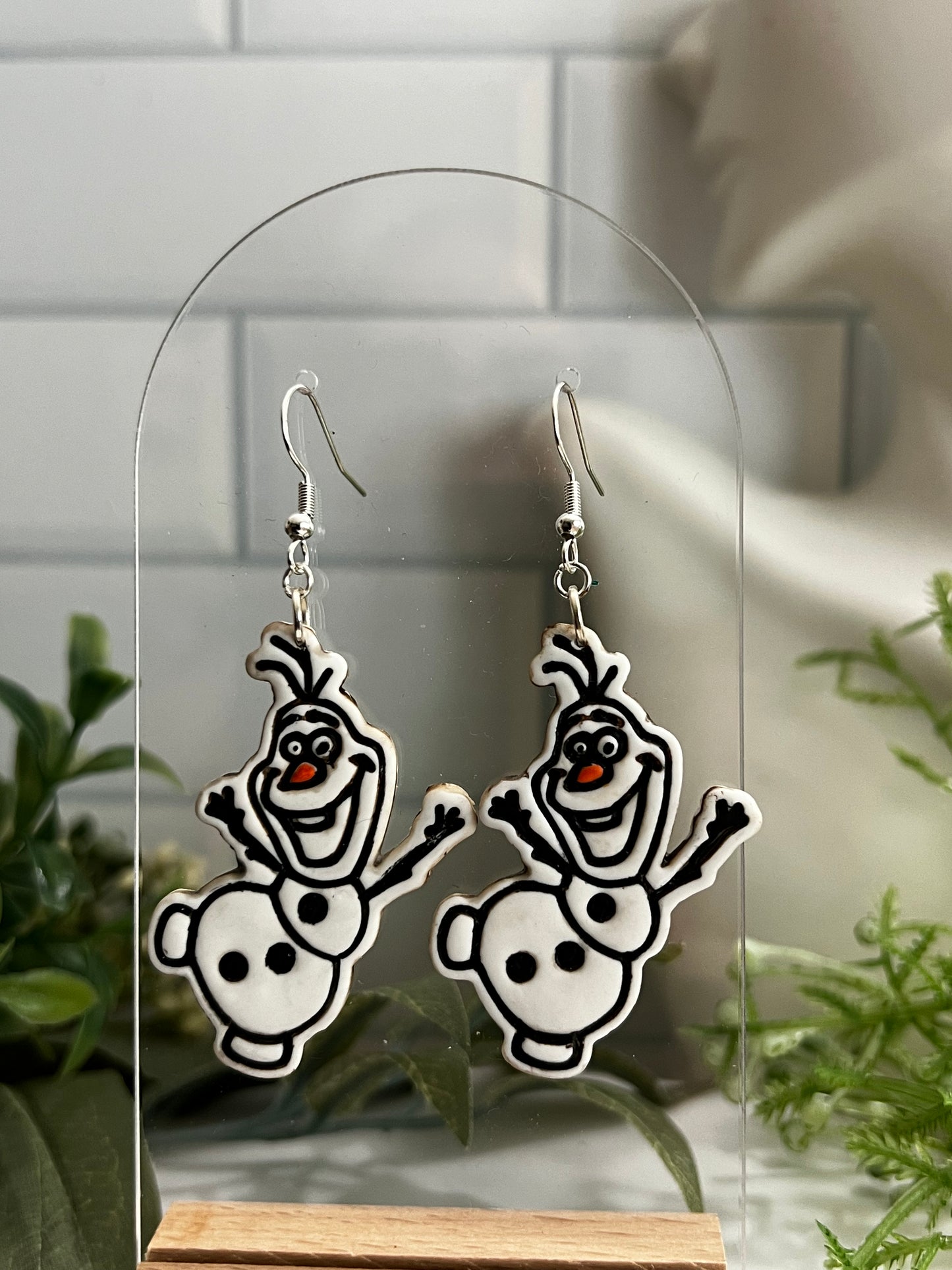 Friendly Snowman- Hook Earring