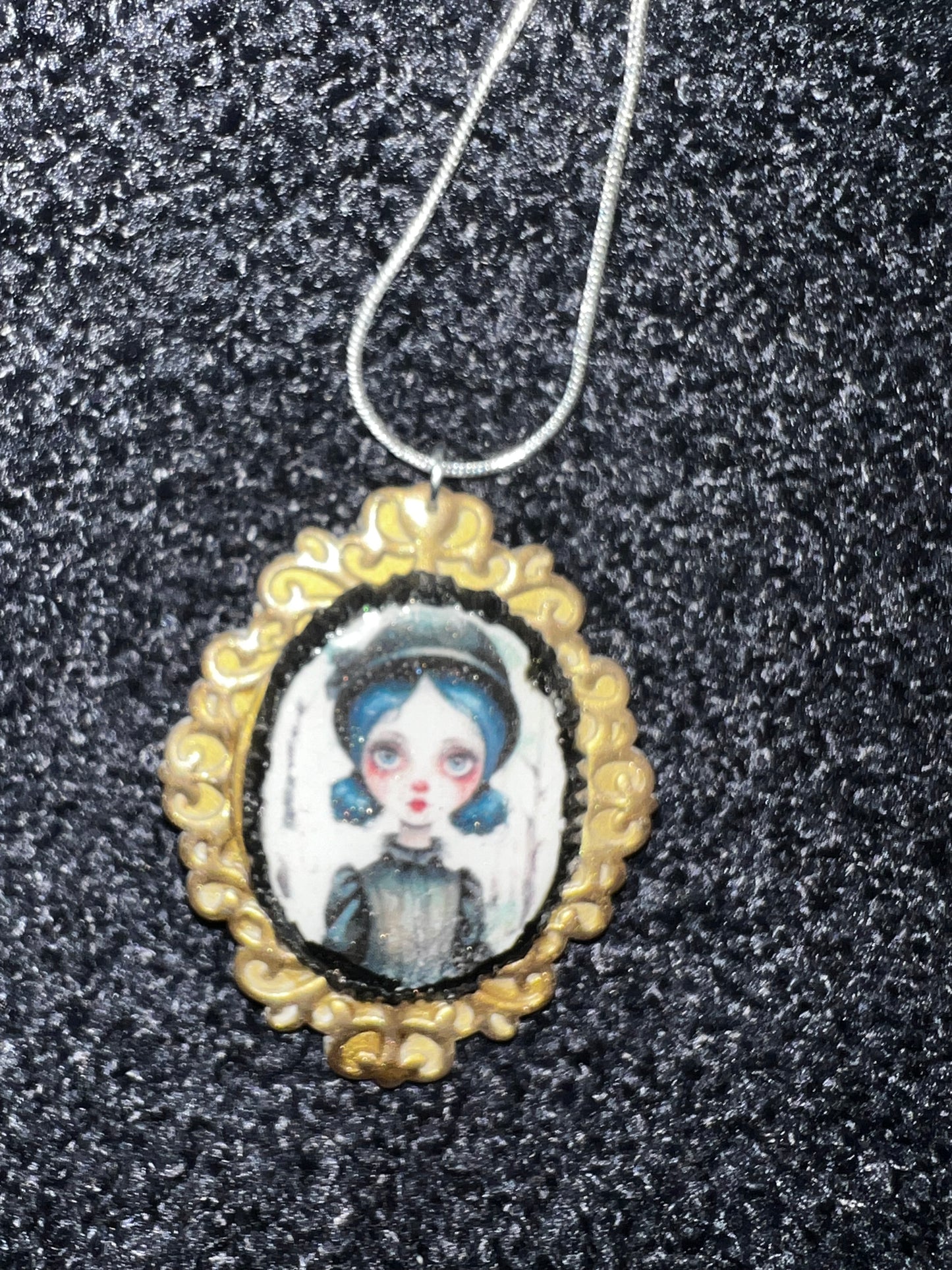 Desdemona Cameo Necklace