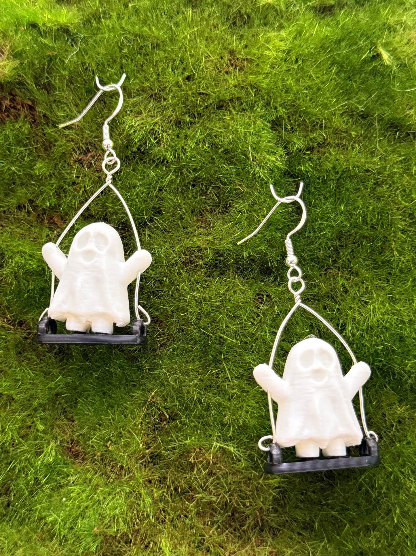 Swinging Ghost- 3D Printed Earrings - Halloween