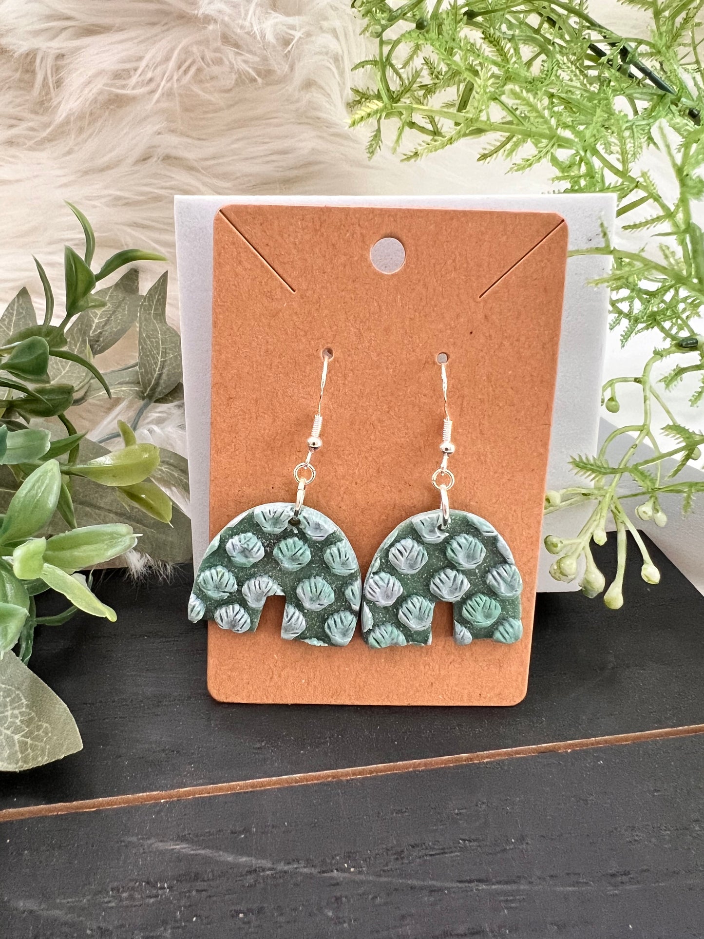 Mini Shell Arch Hook Earrings